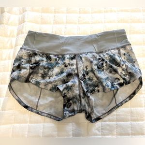 Lululemon Speed Up Low-Rise Lined Short 2.5”